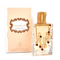 Maison Alhambra Sugar Me Dulce de Leche — Botol minyak wangi kaca jernih dengan perincian emas dan rekaan titisan hiasan, bersebelahan kotak berwarna pic dengan label berkerawang.