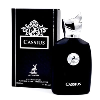 Maison Alhambra Cassius 100ml — Black perfume bottle and box set with silver accents and a deer logo, featuring the name 'Cassius' in white. | Maison Alhambra Cassius 100ml — Set botol dan kotak minyak wangi hitam dengan perincian perak dan logo rusa, memaparkan nama 'Cassius' dalam warna putih.
