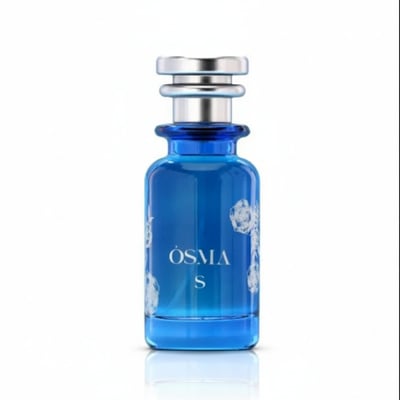 Osma Osma S – Pepper & Sandalwood EDP 150 ml — A clear blue glass perfume bottle with a silver cap, featuring white floral embellishments and the brand name 'OSMA' and 'S' in white text.