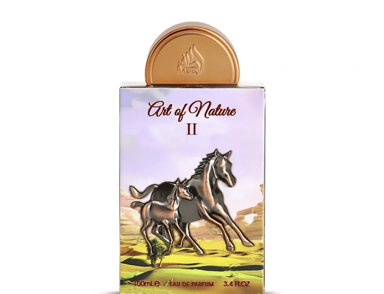 Lattafa Pride Art of Nature II Horse by Lattafa Pride 100ml EDP — Botol minyak wangi berbentuk segi empat dengan penutup emas melengkung, menampilkan rekaan cetakan dua ekor kuda berlari di landskap gurun.
