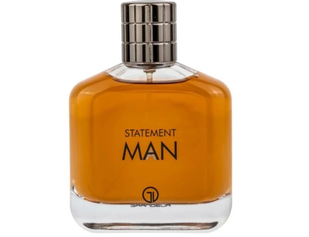 Grandeur Grandeur Statement Man Eau De Parfum 100ml — Botol kaca jernih berisi cecair perang keemasan, dengan penutup perak berjalur dan logo 'GD' di bahagian bawah.