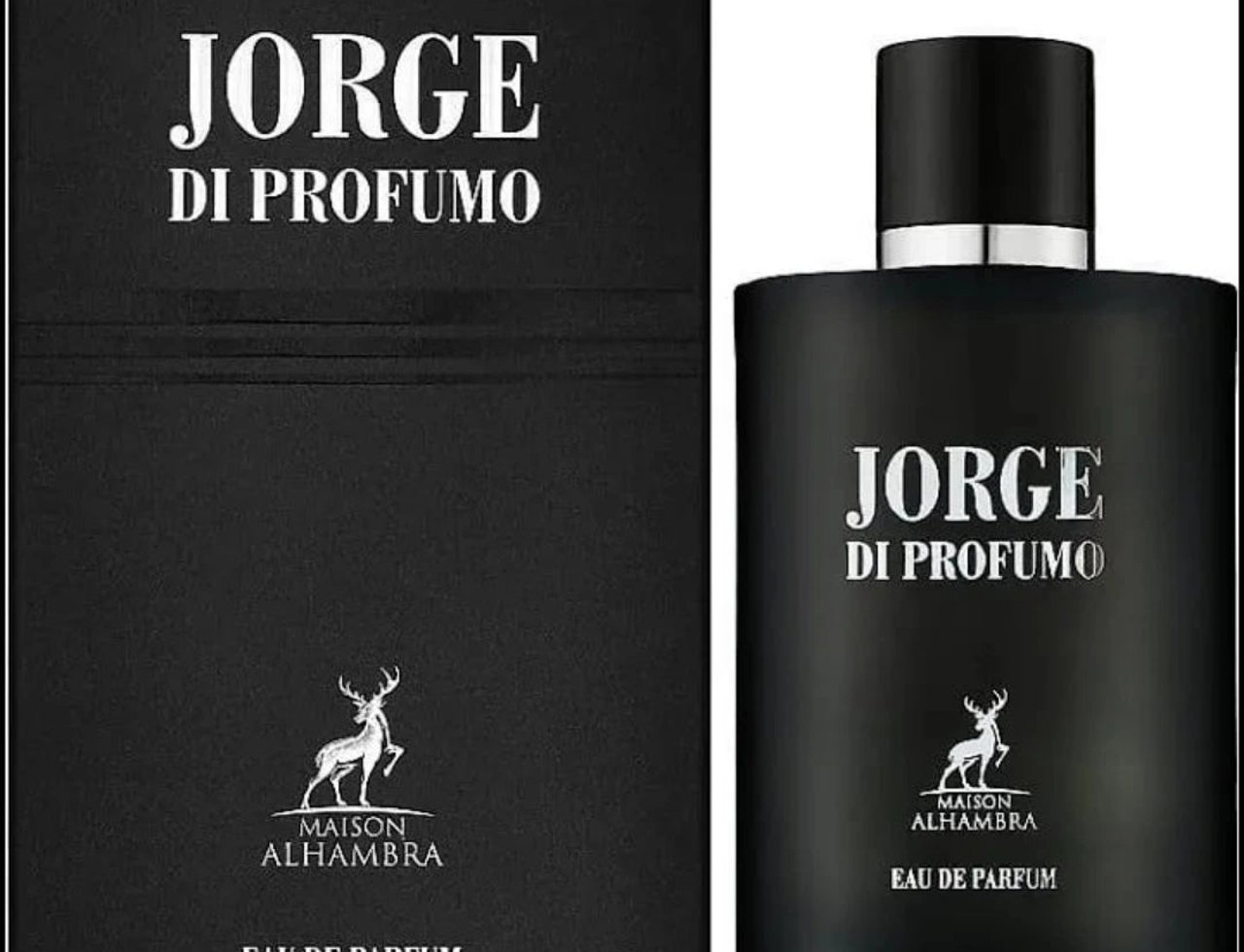 Maison Alhambra Jorge Di Profumo — Set botol minyak wangi dan kotak hitam dengan logo rusa dan perincian emas.