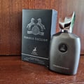 Maison Alhambra Perseus Exclusif — A dark grey perfume bottle with a silver cap stands next to its black box, both featuring horse and deer emblems. | Maison Alhambra Perseus Exclusif — Botol minyak wangi kelabu gelap dengan penutup perak berdiri di sebelah kotak hitamnya, kedua-duanya menampilkan lambang kuda dan