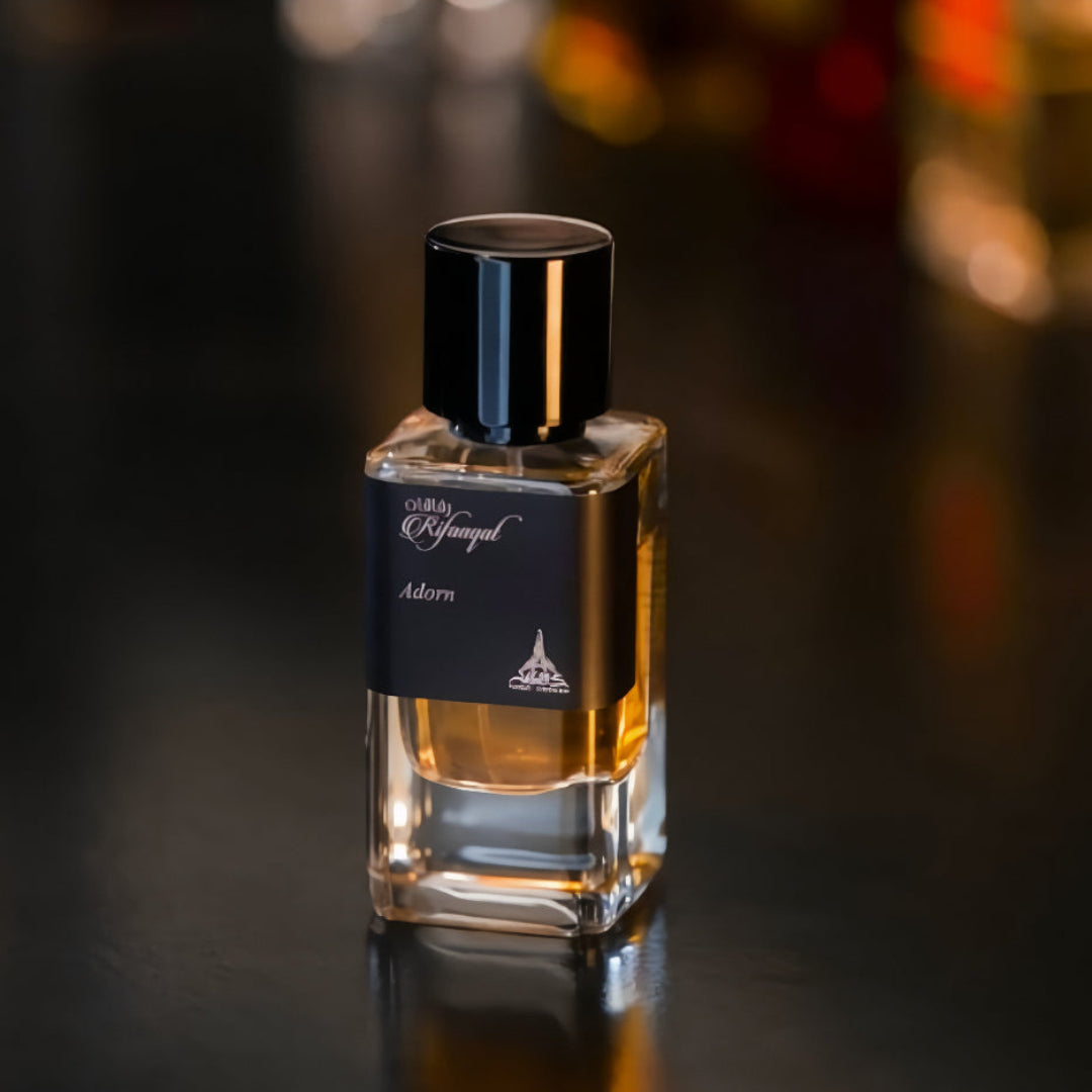 How to Choose Between Emir Cedrat Essence and December Vanilla by Paris Corner