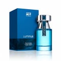 Rue Broca Luminus Pour Homme — Botol minyak wangi kaca biru dengan penutup perak dan biru, bersebelahan kotak biru sepadan dengan logo Rue Broca.