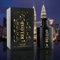Volare Reload Nuit by Volare Man 100ml EDP — Botol dan kotak wangian hitam corak marmar emas, berlatar belakang langit bandar yang kabur pada waktu malam.